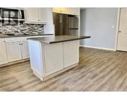 44 ALBION Street - 9