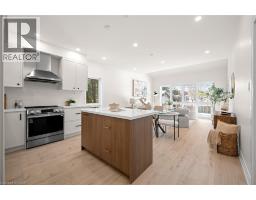 82 CHALMERS Street N - 17