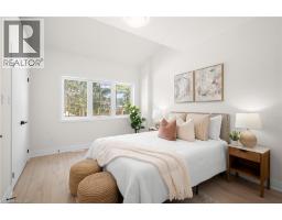 82 CHALMERS Street N - 26