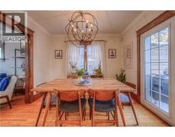 31 STIRLING Avenue N - 10