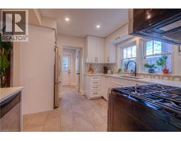 31 STIRLING Avenue N - 18