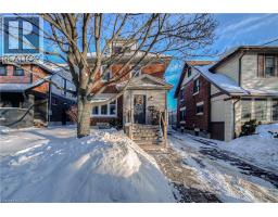 31 STIRLING Avenue N - 2