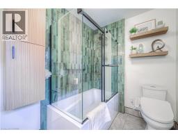 31 STIRLING Avenue N - 29