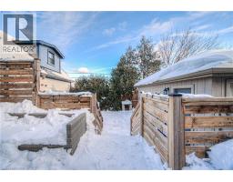 31 STIRLING Avenue N - 36