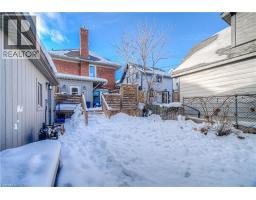 31 STIRLING Avenue N - 39