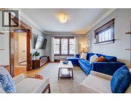 31 STIRLING Avenue N - 7