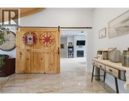 5 ARCHIBALD Drive - 10