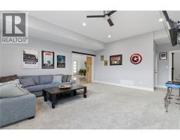 5 ARCHIBALD Drive - 12