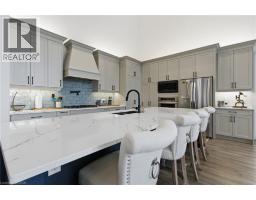 5 ARCHIBALD Drive - 23