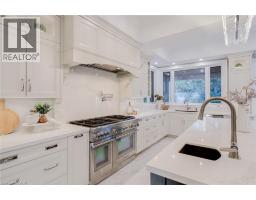 126 MCGREGOR Crescent - 12