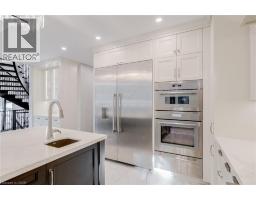 126 MCGREGOR Crescent - 13