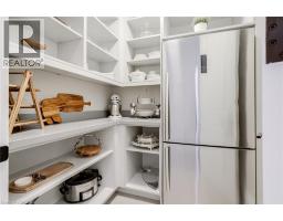 126 MCGREGOR Crescent - 14