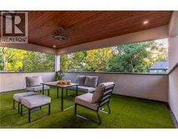 126 MCGREGOR Crescent - 35