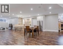 126 MCGREGOR Crescent - 40