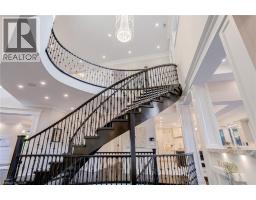 126 MCGREGOR Crescent - 7