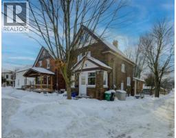 61 WATERLOO Street - 2