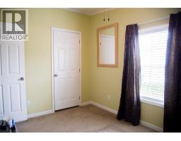 22 CRICKLEWOOD Crescent - 17