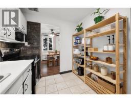 279 CHANDLER Drive UnitNo. 203 - 14