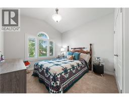 152 DEVONSHIRE Drive UnitNo. 18 - 27