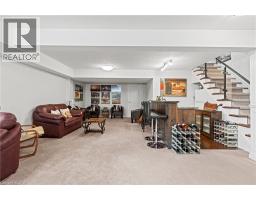 152 DEVONSHIRE Drive UnitNo. 18 - 35