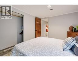 45 PALMERSTON Avenue - 39