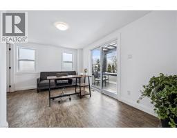 149 WOOLWICH Street - 19