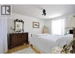 41 MOFFATT Drive - 15