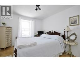 41 MOFFATT Drive - 16