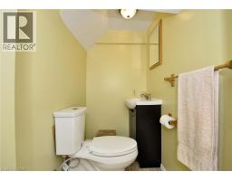 41 MOFFATT Drive - 24