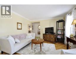 41 MOFFATT Drive - 7