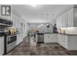 297 THOMAS SLEE Drive - 10