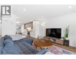 88 OLD FOREST Crescent - 13