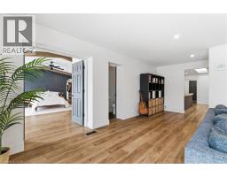 88 OLD FOREST Crescent - 14