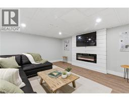 88 OLD FOREST Crescent - 27