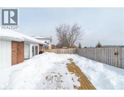 88 OLD FOREST Crescent - 41
