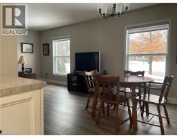 22 MATTHEW Court - 15