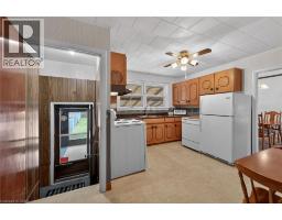 18 CHARLES Street - 12