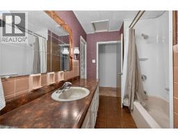 18 CHARLES Street - 24