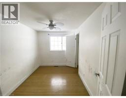 64 ALDERWOOD Crescent - 23