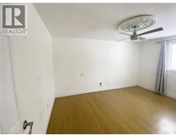 64 ALDERWOOD Crescent - 33