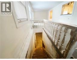 64 ALDERWOOD Crescent - 36