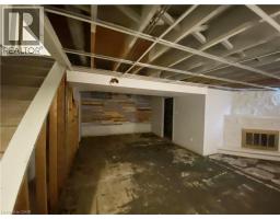 64 ALDERWOOD Crescent - 40