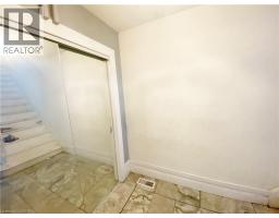 64 ALDERWOOD Crescent - 7