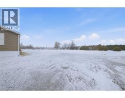 837 FERTILIZER Road - 28
