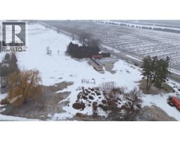 837 FERTILIZER Road - 32