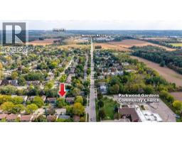 34 WOODRIDGE Drive - 2