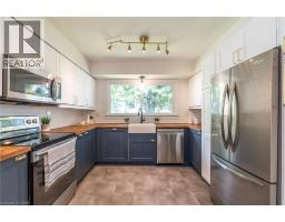 34 WOODRIDGE Drive - 9