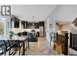 64 BLOSSOMFIELD Crescent - 13