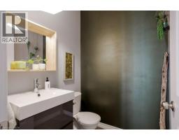 64 BLOSSOMFIELD Crescent - 18