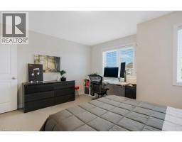 64 BLOSSOMFIELD Crescent - 30